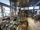 築約80年の古民家を活用した自転車店